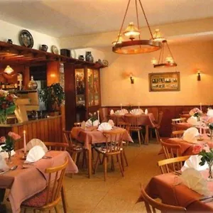 https://bayerischer-hof-amorbach.com-bavaria.com