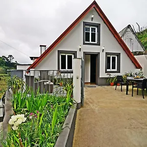 Сasa de vacaciones Casa Típica De Santana – Casa Do Avô